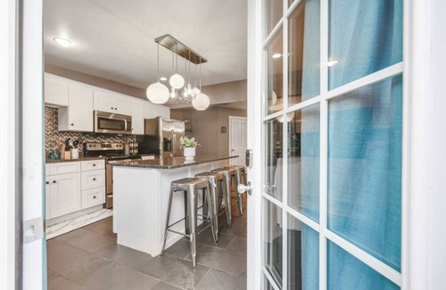 East Allegheny House | M&J - 823 James St.