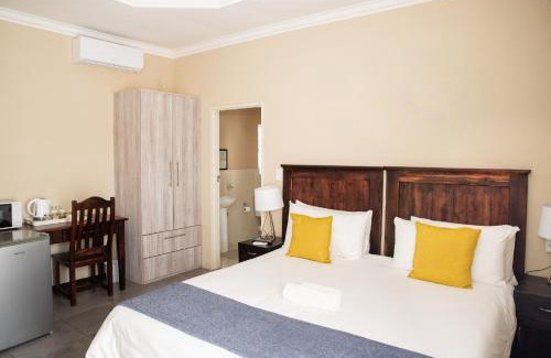 Polokwane House | M n M Guesthouse Polokwane Central
