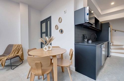 Mile End Apartment | M11 | Le Mile End - Chic 2BDR unit in MTL-1D