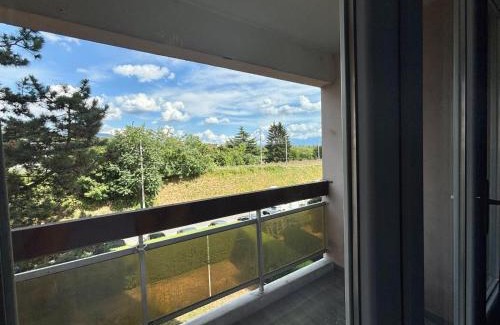 Annemasse Apartment | M121 Marquer Grand T4 moderne et chic