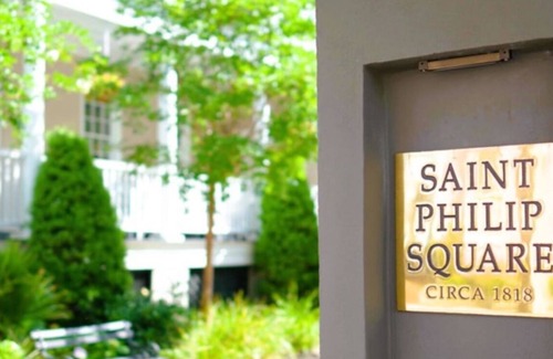 Cannonborough Elliotborough House | M3 at Saint Philip Square, One Block to King, Cozy Haven Perfect for Groups