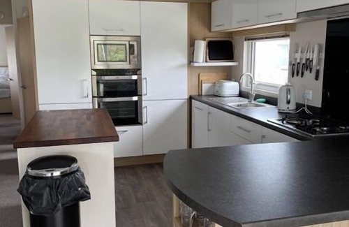Camber Cabin | M672 - 6 Berth Luxury Lodge with veranda