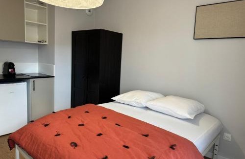 Annemasse Apartment | M72 Marquer Studio centre ville d'Annemasse