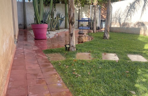 Oulad Hassoune Villa | Villa Coquette Avec Piscine Chauffée