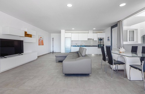 Los Gigantes House | Magnificent Bungalow with panoramic views and private pool.