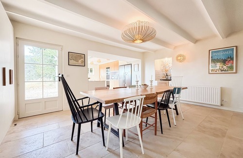Beaumes-de-Venise House | Magnificent Mas provençal between Dentelles and Mont Ventoux - sleeps 16