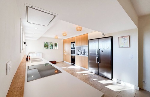 Beaumes-de-Venise House | Magnificent Mas provençal between Dentelles and Mont Ventoux - sleeps 16