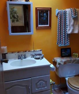 Kalapana Bed & Breakfast | Ma'ukele Lodge