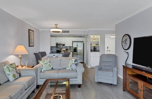 Punta Gorda Condo | MA25188C-103 Summary: