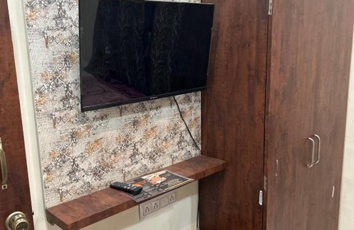 Ujjain Cabin | Maa bhagwati yatri graha