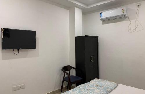 Varanasi House | Maa Kushmanda Guest House