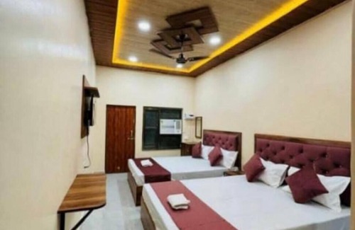 Varanasi Hotel | Maa Vaishnavi guest house