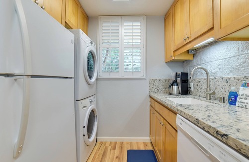 Maalaea Condo | Maalaea Condo w/Pool Access - Walk to Beach!