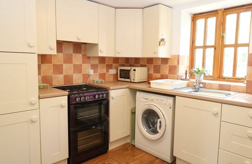 Caister-on-Sea Cottage | MABBY, character holiday cottage, with a garden in Caister-On-Sea
