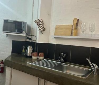 Downtown Johannesburg Apartment | Maboneng Craftmenship 236