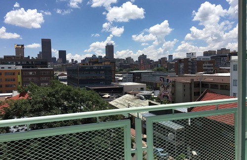 Downtown Johannesburg Apartment | Maboneng Two bedroom apartment with City View