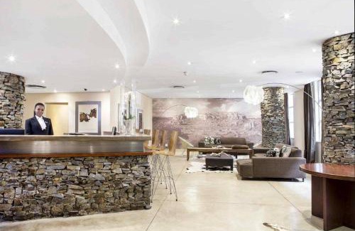 Downtown Johannesburg Apartment | Mabungubwe Hotel Apartments - Home Away from Home