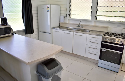 Tapere of Titikaveka House | Mac's Shack - Titikaveka