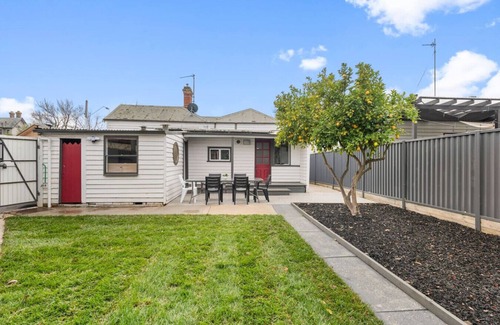 Ballarat House | MacArthur House Property