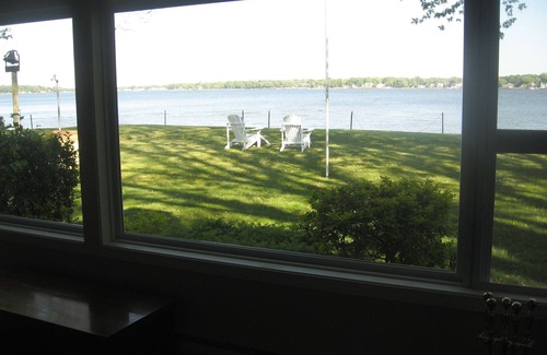 Holland Cottage | Macatawa Lake View Cottage by State Park and Bike Trails