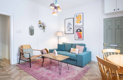 Inverness Apartment | Macdonald Street Snug, Inverness