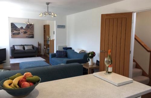 Kingsbridge House | Maceley