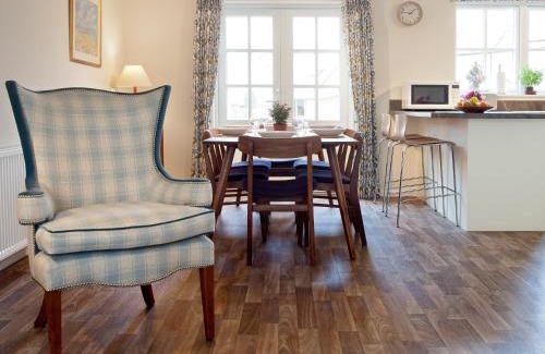 Dornoch House | Mackay Road - Uk7451