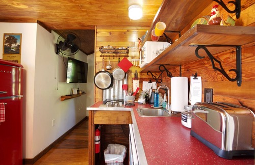 Cadillac Cabin | Mackinaw Timbers Cabins