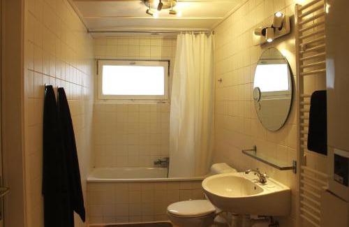 Stalingrad Apartment | Madame Chapeau II