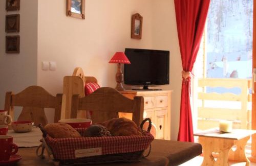 Abries Apartment | Madame Vacances Les Balcons Du Viso