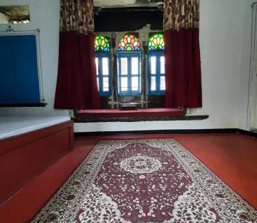 Udaipur City Centre House | Madan Mohan Villas (A Haritage Haveli Home Stay)