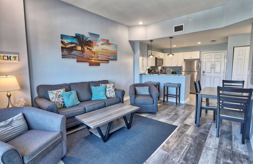 Madeira Beach Condo | Madeira Bay 1502- Bayside with Stunning Gulf Views!