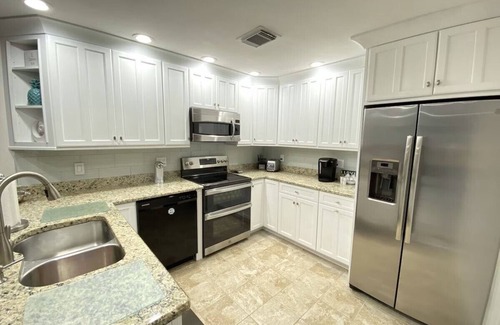 Madeira Beach Condo | Madeira Beach Waterfront Paradise