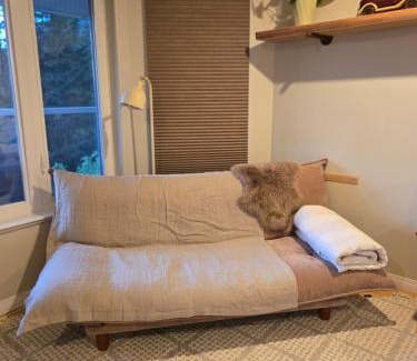 Madeira Park Bed & Breakfast | Madeira Park Oceanview Suites