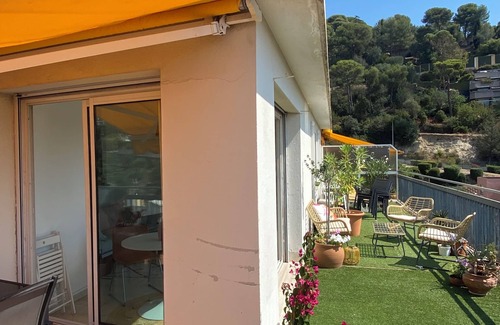 La Madeleine Apartment | Madeleine/Magnan Promenade Apt 2 rooms with very large terrace and sea view