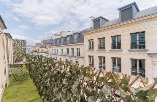 Chaussee-d'Antin Apartment | Madeleine Opéra - Superb Two Bedroom for 8 pax