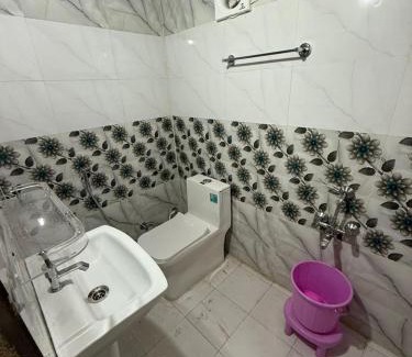 Naini Hostel | Madho Kutumb