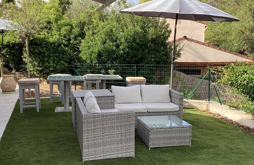 Peymeinade House | Madilauric 2 BNB à Peymeinade 6/8 Pax, Pays de Grasse les Parfums et Cannes