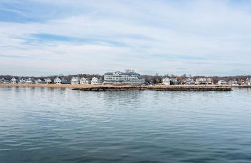 Madison Center Hotel | Madison Beach Hotel, Curio Collection by Hilton