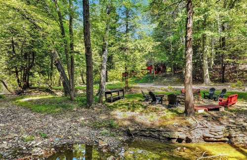Madison House | Madison Wine Country Retreat 17 Acres + Waterfall + Riverfront