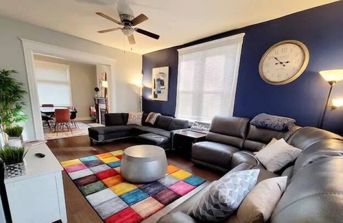 Roselawn Finance House | Madisonvilla - 3BR/2BA, Sleeps up to 6+3 KING beds