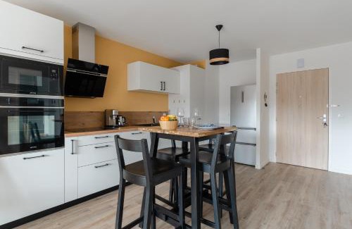 Courseulles-sur-Mer Apartment | Madreperla - Appt à moins dun km de la plage