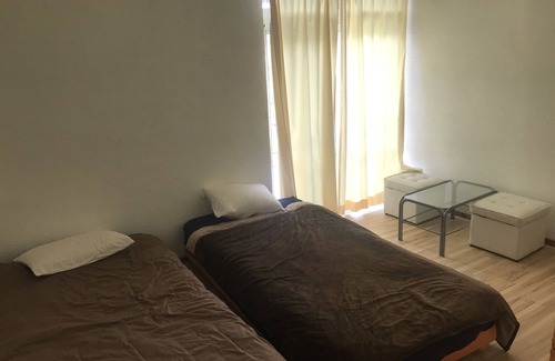 Miyakojima House | Maehama beach is right there! Free Wi-Fi Parking available Washer/dryer available!