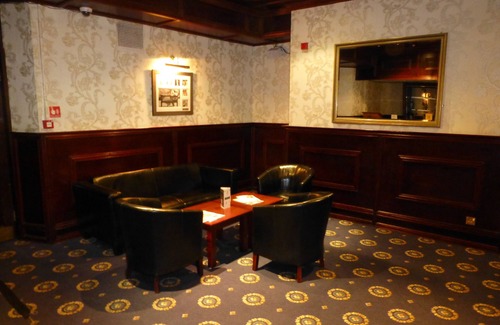 Blackwood Hotel | Maes Manor Hotel