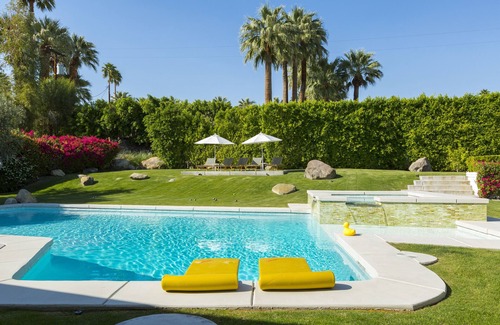 Vista Las Palmas House | Magazine published luxury mid century house in Vista las Palmas area PS #1392