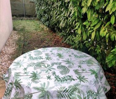 Bourg-en-Bresse Apartment | Magenta, appart. Cosy proche Gare & Centre