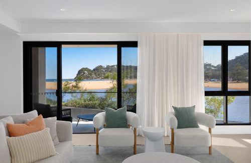 North Avoca House | Maggie's by Coast Hosting