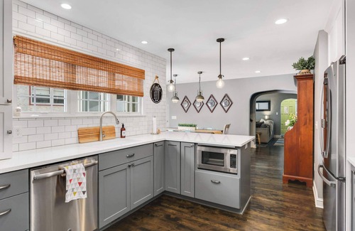Como House | Maggie's Manor near Como Park in Saint Paul