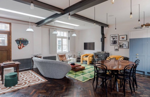 South Bank House | Magic Moments - Borough - by Frankie Says