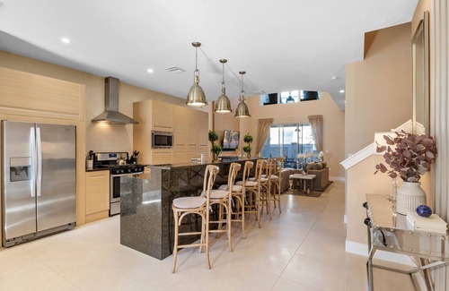 Florida Central Atlantic Coast House | Magic Village Yards 12